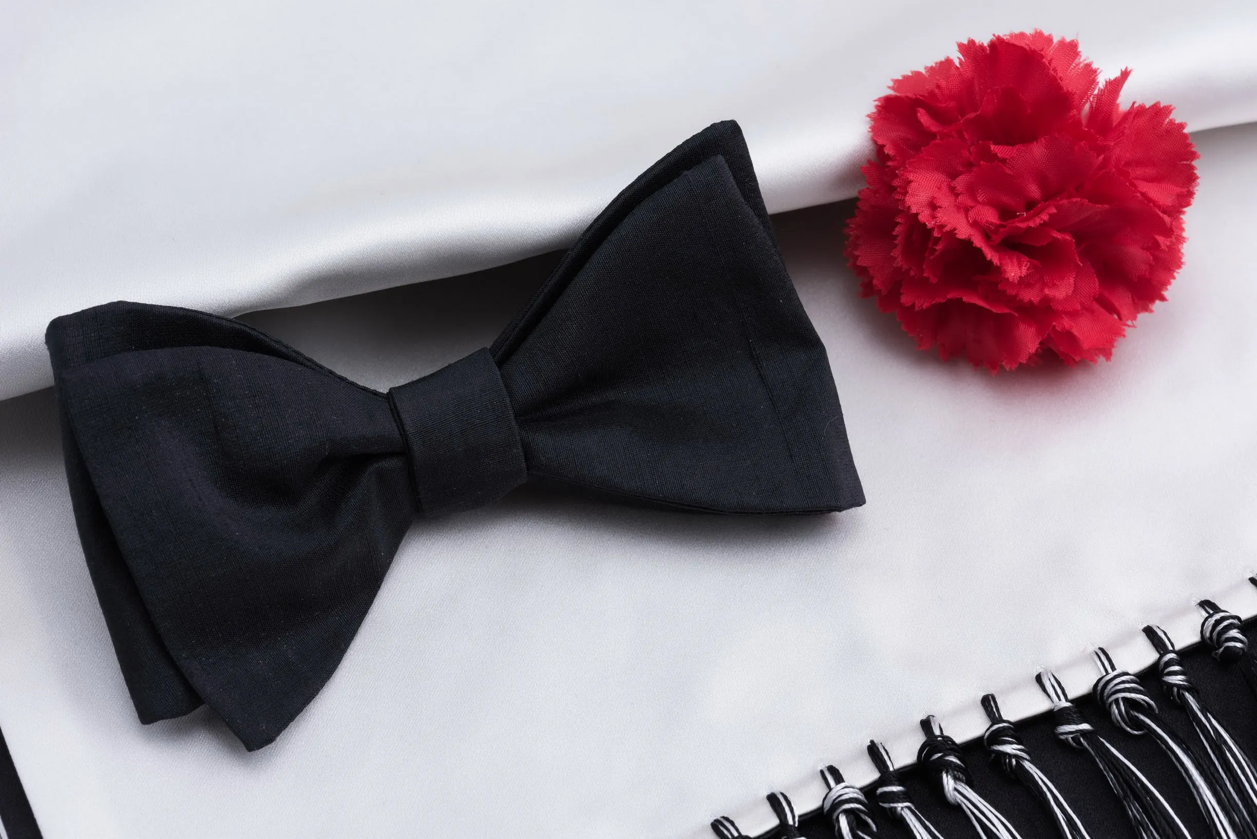 Black Butterfly Silk Shantung Bow Tie