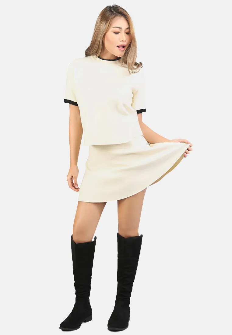 Knit Top With Contrast Neck And Sleeve Rib