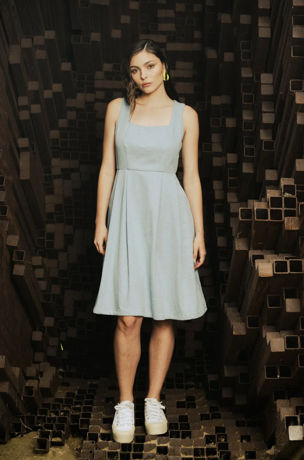 Luana Fitted Dress in Washed Denim