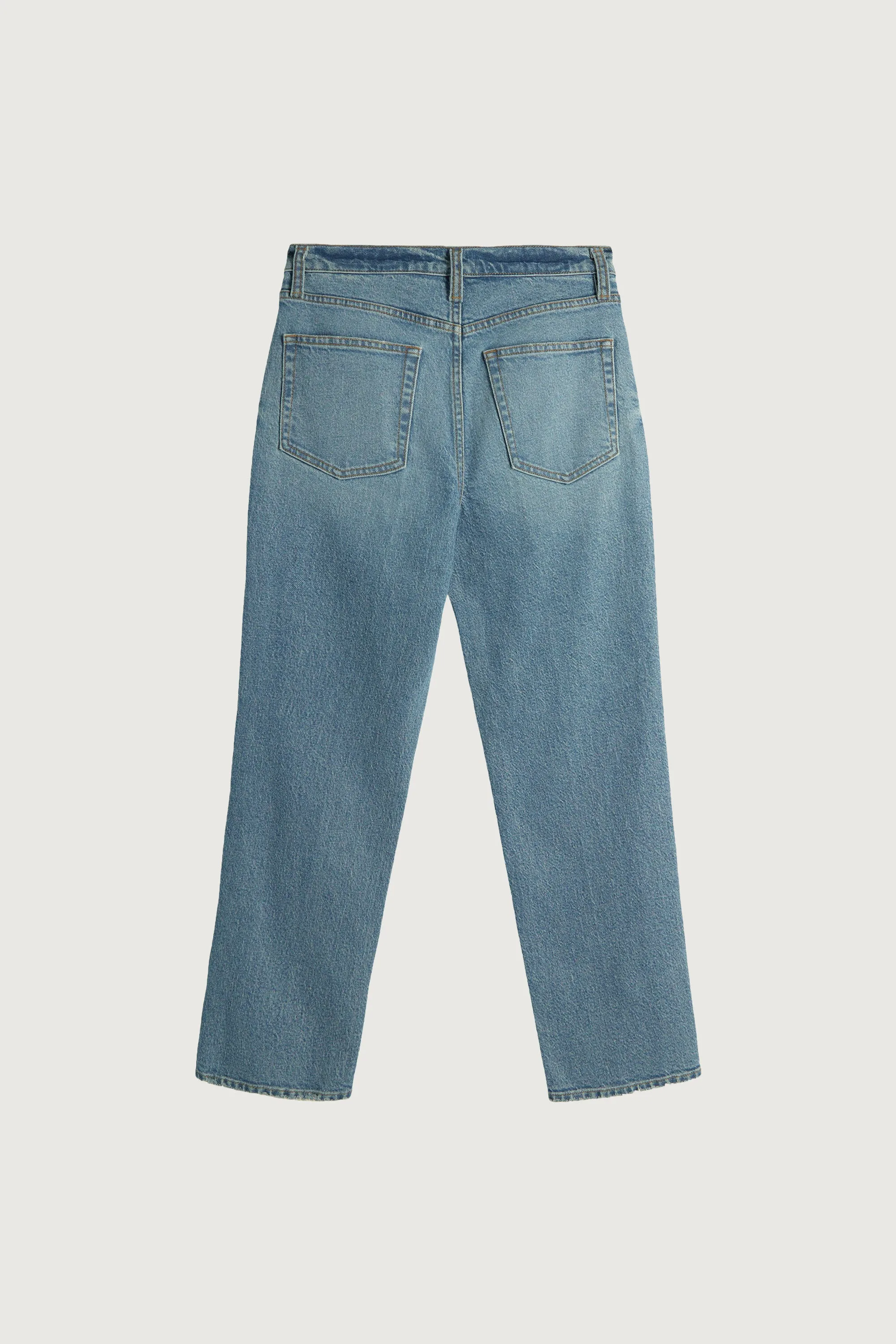 OAK ESSENTIAL STRAIGHT LEG HIGH-RISE JEAN