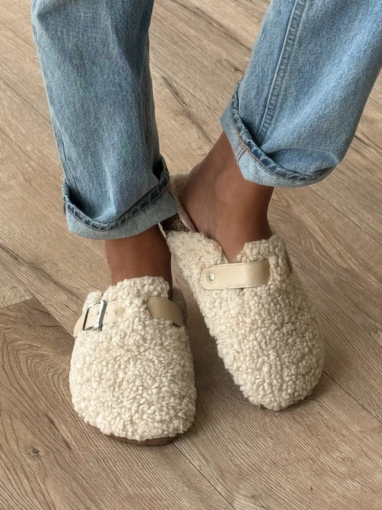 Teddy Buckle Clogs | Ivory